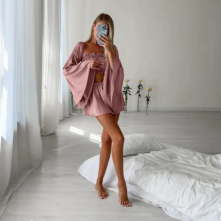 X (1).jpg