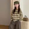 Camada base de inverno YOJIA para meninas com forro de fleece, nova camiseta listrada estilosa 2026, roupas quentes de inverno para crianças