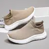 Zapatos nuevos para hombre zapatos de moda casuales tenis zapatos de pareja tejidos voladores palomitas de maíz zapatos de hombre zapatos ligeros de moda zapatos holgazanes