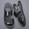 Pantuflas de Hombre Moda Marca Moda Día de Verano al Aire Libre Uso Distintivo Resistente al Desgaste Antideslizante Estilo Coreano Combinan con Todo Moda Suela Suave Ropa de Exterior Casual para Hombre