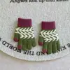 Guantes de Punto Jacquard Gruesos de Invierno para Niños y Niñas, Elegantes, Gruesos, Cálidos, de Cinco Dedos con Forro de Felpa, Modernos