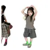 Conjunto de Moda Coreana a Rayas para Niñas Verano 2026 con Pantalones tipo Falda de Malla Elegantes para Niños