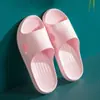 Novas Pantufas de Banheiro de EVA para Homens e Mulheres, Antiderrapantes, Silenciosas, Drenantes de Água, Secagem Rápida, Pantufas de Hóspede de Hotel para Casais