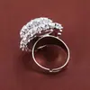 Anillo grande de girasol exquisitamente diseñado con circonita, anillo de dedo índice de cobre puro de alta gama para mujer, un superventas transfronterizo