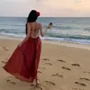 Vestido Estilo Férias na Praia Feminino 2024 Design de Verão Costas Nuas Alça Linha A Longo Estilo Francês Elegante Alça