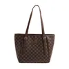 Bolso Tote de Textura Estampada Retro de Gran Capacidad Estilo Primavera Versátil para Mujer Diseño de Nicho Simple Portátil Bolso de Hombro