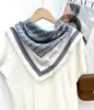Novo Produto-Lenço de Pescoço Versátil Casual Elegante Literário Coreano Lenço Quadrado Lenço Decorativo L Algodão Veludo Toque Xale Roupa Externa
