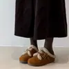 Fivela 2025 Sapatos de Pelúcia Bico Redondo Baixa Pelúcia Sapatos Birkenstock Feminino Meio Pacote Novo Cinto Retrô Slip-On Outono e Inverno