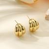 Pendientes de botón con forma de C huecos geométricos minimalistas brillantes populares de Europa y América, pendientes de tres capas chapados en cobre y oro de 18 quilates en stock al por mayor