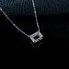 Pingente Quadrado de Rubi Cultivado Estilo Dinheiro Antigo S925 Prata Colar de Diamante Zhou Hengfu Jewelry com um Toque Único e Sofisticado