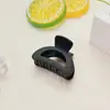 Pasador Mediano para Mujer de 4.5 cm Negro Mate Simple Versátil Pinza de Agarre Parte Trasera de la Cabeza Pinza para Cola de Caballo Alta Pinza de Disco Pasador Pasador Pasador