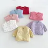 Chaqueta acolchada de algodón para niñas con diseño de conejo, un abrigo de invierno lindo y grueso para bebés, una prenda exterior de color liso con lunares para niños, zdw6502