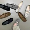 Sapatos de Salto Alto para Mulheres 2026 Outono Retro Coreano Bolinhas Quadrados Rasos Mary Jane Sapatilhas