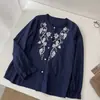 Elegante Moda para o Dia a Dia Camisa com Bordado de Uva para Mulheres 2025 Versátil Outono Novo Solto Algodão Puro Cardigan Top Transfronteiriço