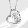 Collar Europeo y Americano Transfronterizo de Nuevo Estilo de Unicornio de Aleación con Grabado de Letras en el Colgante, Brillantes Accesorios de Diamante de Colores Vivos