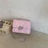 Bolso de cadena para mujer, versión coreana, nuevo de moda verano 2026, bolso cuadrado pequeño casual con personalidad, bolso cruzado de hombro simple de moda