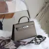 Bolsa Kelly Colorida Mais Vendida no Aliexpress, Bolsa de Mão Feminina Moda Europeia e Americana, Bolsa de Ombro Único Transversal de Alto Padrão para Mulheres