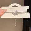 Pulseira ajustável estilo ins coreano com pingente de borboleta em zircônia, moderna e versátil para o uso diário, joia de luxo leve e com toque de alta qualidade