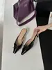 Colección Otoño 2026: Zapatos Mary Jane Estilo Hada Francesa con Tacón Bajo y Detalle de Moño, Perfectos para Vestidos