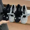 Sapatos de Pelúcia Cinza com Strass para Mulheres, Novo Estilo Fada Francesa Inverno 2026 Sapatos de Algodão Macios e Grossos para Aumentar a Altura para Mulheres