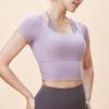 Nova camiseta feminina de manga curta com mangas curtas e mangas curtas para esportes com almofada no peito Running Sports Top