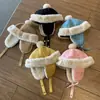 Gorro de Bebé Estilo Lei Feng Otoño e Invierno Lindo y Súper Adorable para Niños y Niñas, Cálido con Protección para Orejas de Felpa para Bebés de 1 Año en Invierno
