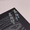 Brincos de Cristal Azul Gelo de Verão com Franjas, Toque de Luxo Leve e Sofisticado, Brincos Versáteis, Brincos de Design Exclusivo