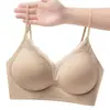 Base de Maquillaje Líquida con Ropa Interior de Encaje Sin Costuras para Mujeres con Pecho Pequeño, Tiras de Gelatina, Hermoso Sujetador Tipo Chaleco de Tirantes Finos