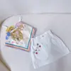 Conjunto de Verano para Niñas 2026 Nuevo Elegante Vestido con Tiras de Bufanda de Seda Falda Bordada Infantil Conjunto Casual de Dos Piezas
