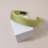 Ve a lugares ventosos con la misma diadema de satén verde coreana de alta calidad para la parte superior de la cabeza, accesorios para el cabello de alta gama versátiles