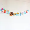 Feliz aniversário para pais, avós, bandeiras de puxar, cena de decoração de atmosfera de celebração de aniversário, bandeiras e faixas penduradas