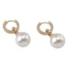 Pendientes de colgante de perla con diamantes completos de lujo ligero estilo francés con tachuelas de circonita microincrustadas en oro, pendientes de alta gama, delicados y sofisticados