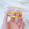 Pulsera Abierta Dorada en Latón para Mujer, Lujo Ligero, Sencilla y de Alta Gama, Color Duradero, Joyería al por Mayor