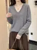 Toma real: Top de punto casual versátil de cuello en V estilo coreano, corte ajustado, para mujer, adecuado tanto para usar solo como debajo de otra prenda, top básico holgado y simple