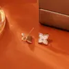 Aretes de Trébol de Cuatro Hojas de Nácar Natural, Gama Alta, Modernos, Aretes Ligeros y Lujosos, Joyería Pequeña Fresca con Aroma a Concha