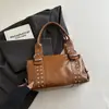 Bolso de mano con remaches estilo coreano, bolso de hombro, bolso de axila para mujer, de alta gama, gran capacidad, versátil para ir al trabajo, bolso de motociclista de moda