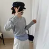 Camisa Simples de Lã com Base Estilo Japonês 6 para Mulheres, Nova Coleção de Outono, Malha Versátil Solta com Gola Redonda e Mangas Longas