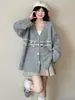 Cardigan de Tricô com Design de Lantejoulas Novo Outono e Inverno 2025 Estilo Coreano Solto Suéter Jaqueta Doce e Gentil para Mulheres