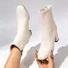 Novos Sapatos Femininos Pontudos Estilo 2026, Botas Martin da Moda com Zíper Lateral, Botas Slim, Botas Martin com Saltos Grossos Estilo Britânico, Atacado