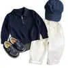 Conjunto de otoño para niños y niñas 2026 modelo nuevo, moderno y a la moda, top de manga larga y pantalón largo casual, conjunto de dos piezas para niños y niñas