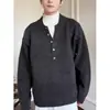 Moda Inverno 2025 Cor Contrastante Gola Alta Meia Botões Suéter Tricô Acessível Luxo Elegante Roupa de Baixo Tricô Masculina