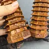 Torre Wen Chang de Treze Andares de Madeira de Tâmaras Trovão Natural, Aproximadamente 19cm de Altura, um Ornamento de Mesa de Estudo de Madeira Sólida para Alcançar o Sucesso Acadêmico