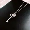 Colar Quadrado de Pérola com Cravação de Zircônia e Diamante em Camada Dupla, Corrente de Clavícula Versátil Estilo Palaciano Retrô, Colar de Luxo Leve e de Alta Qualidade para Mulheres