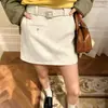 Nueva falda corta retro coreana de otoño de ante sintético de cintura alta, adelgazante, línea A, anti-exposición, con shorts de seguridad