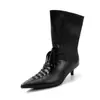 Botas Femininas de Couro com Cadarço, Meio da Panturrilha, Salto Gatinho, Nova Coleção Outono, Couro Genuíno, Bico Fino, Slip-On, Estilo Coreano, Botas Largas de Meio da Panturrilha