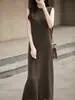 Saia Longa Sem Mangas Outono e Inverno Acima do Joelho para Mulheres, Vestido Longo de Tricô com Alças Finas e Gola Redonda, Saia Suéter Interna Lisa com Fenda Nova