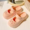Zapatos agujeros mujer Zapatillas Mary Jane mujer Sandalias de verano mujer Zapatos de casa mujer Sandalias de pantufla EVA para casa mujer al por mayor