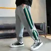 Pantalones de chándal para niños para primavera y otoño 2025 Nuevo estilo para niños mayores, Pantalones largos de moda y con estilo para niños en otoño