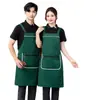 Delantales personalizados para publicidad comercial, catering, impermeables y a prueba de aceite, con logo impreso, ropa de trabajo para el hogar con bolsillos con cremallera para mujer, al por mayor