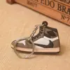 Tenis Air Jordan 1ra Generación Llavero Aj1 Off White Conjunto Marrón Oscuro Barb Llavero